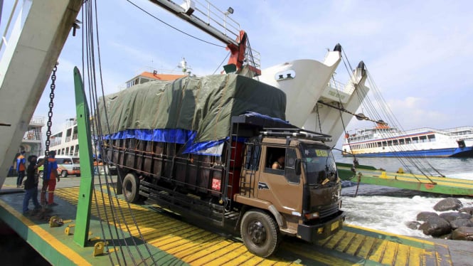 Jelang Larangan Operasional Truk  Percepat Pengiriman  Barang 