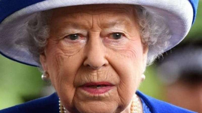 Ratu Inggris, Elizabeth II.