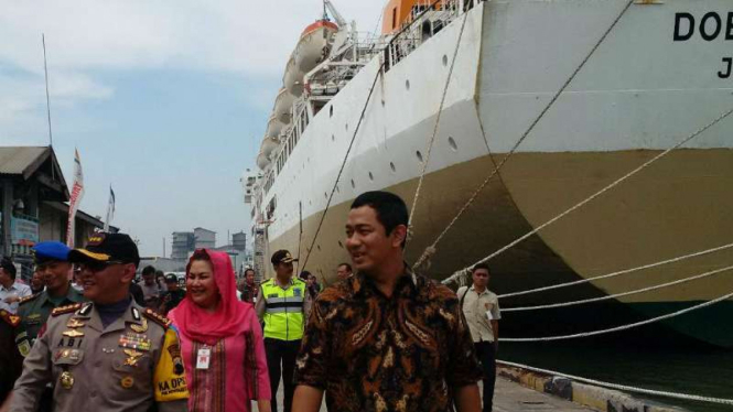Wali Kota Semarang Hendrar Prihadi di meninjau kesiapan fasilitas untuk arus mudik di Pelabuhan Tanjung Emas pada Selasa, 20 Juni 2017.