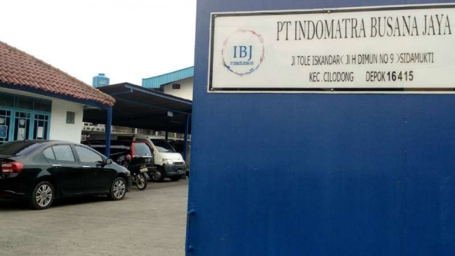 Pabrik perusahaan PT Indomatra Busana Jaya di Kota Depok, Jawa Barat.