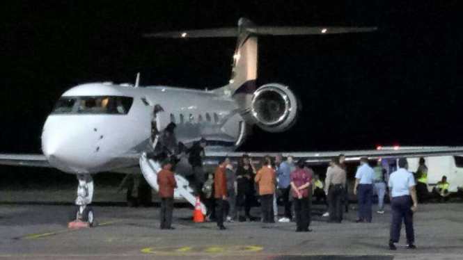 Pesawat mantan Presiden Amerika Serikat, Barack Obama, sudah tiba di Bali, Jumat malam, 23 Juni 2017.