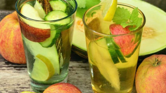 Yuk, Coba Bikin Resep Minuman Detoksifikasi