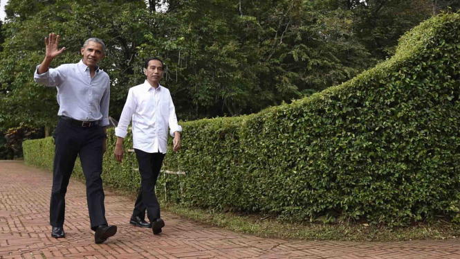 Obama saat Bertemu Presiden Jokowi di Kebun Raya Bogor.