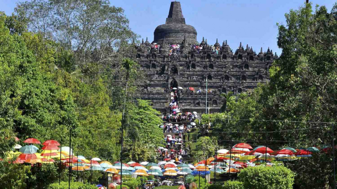 Libur Lebaran, wisata ke candi banyak diminati