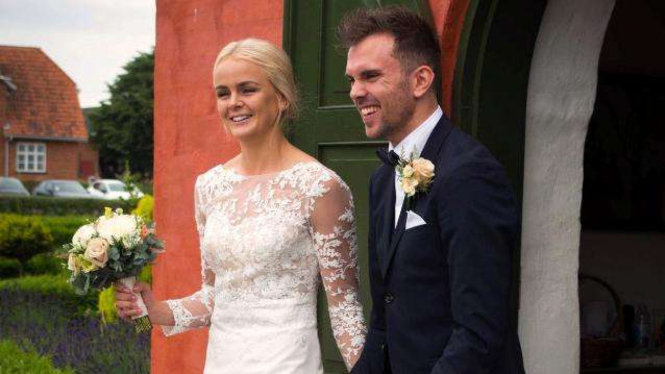 Pernikahan bintang bulutangkis Denmark, Jan O Jorgensen