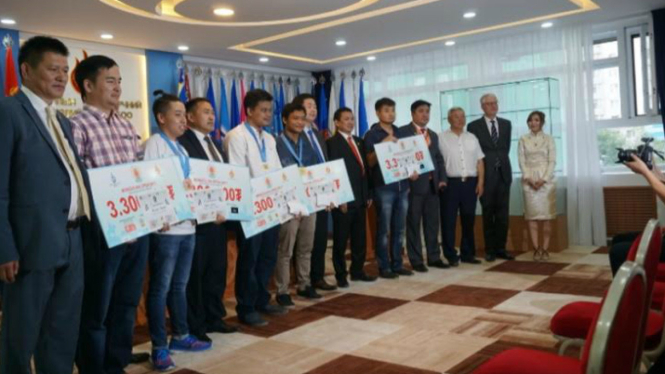 Mahasiswa Universitas Gunadarma Turnamen Catur Mongolia Open ke-2
