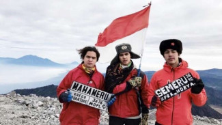 Ganteng Mana El atau Dul?