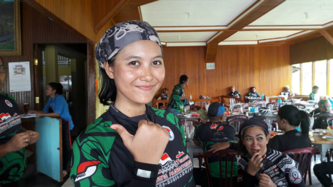 Atlet sepeda nasional, Kurnia Dwi Anggraeni, ikut dalam ekspedisi sepeda dari Sabang hingga Magelang.