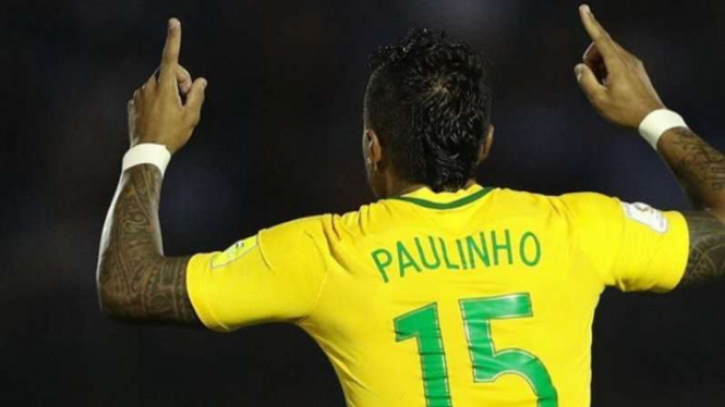 Gelandang Timnas Brasil, Paulinho.