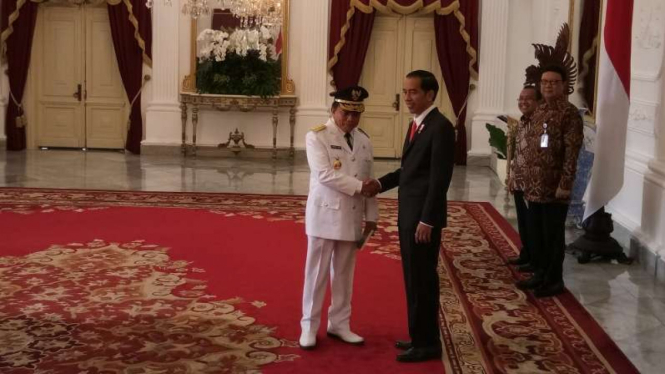 Presiden Jokowi dan Gubernur Aceh, Irwandi Yusuf.