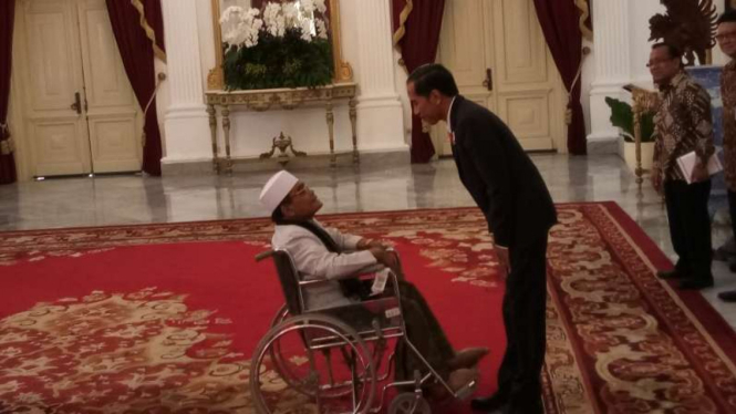 Ulama Aceh bertemu Jokowi di Istana Merdeka, Jakarta.