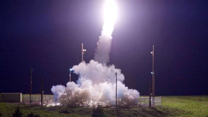 Peluncuran misil THAAD milik Amerika Serikat