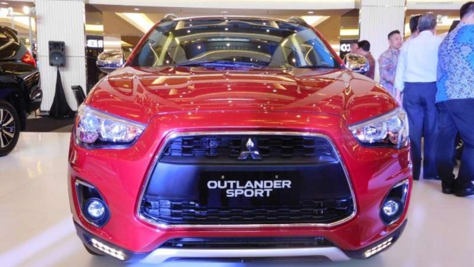 Mitsubishi Outlander Sport.