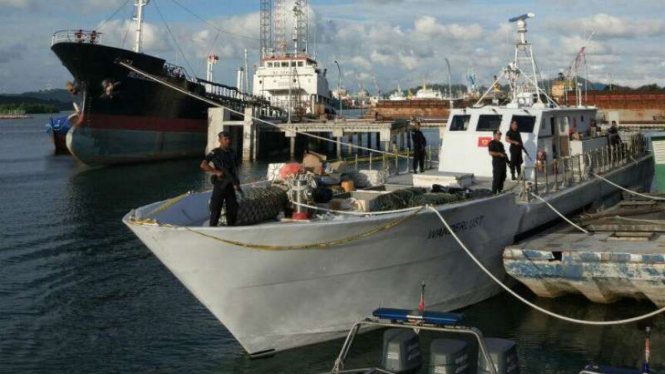 Kapal Wanderlust ditangkap Bea Cukai Batam, Kepulauan Riau, Sabtu, 15 Juli 2017.