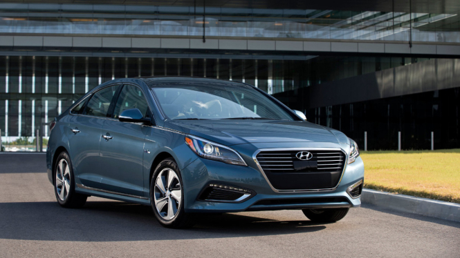 Hyundai Sonata Hybrid.