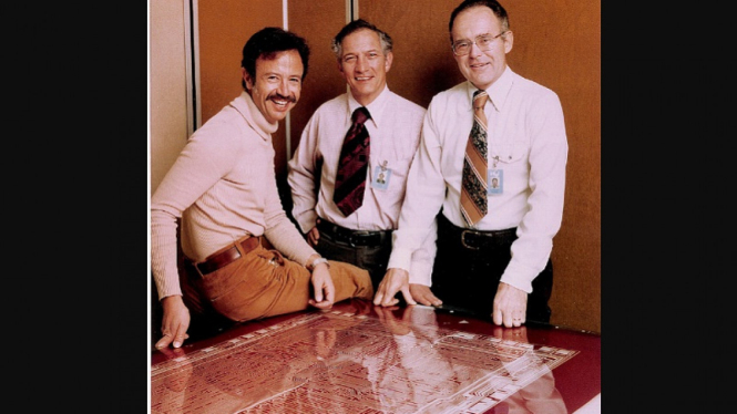 Andy Grove, Robert Noyce and Gordon Moore pada 1978
