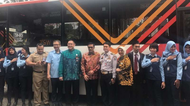 Peluncuran Minitrans di Balai Kota Jakarta.