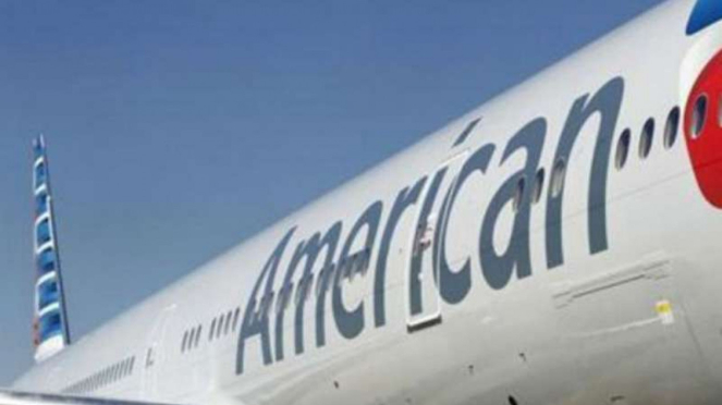 Pesawat American Airlines
