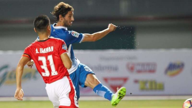 Pertandingan uji coba antara Persija Jakarta kontra Espanyol