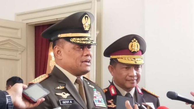 Panglima TNI Jenderal Gatot Nurmantyo bersama Kapolri Jenderal Tito Karnavian 