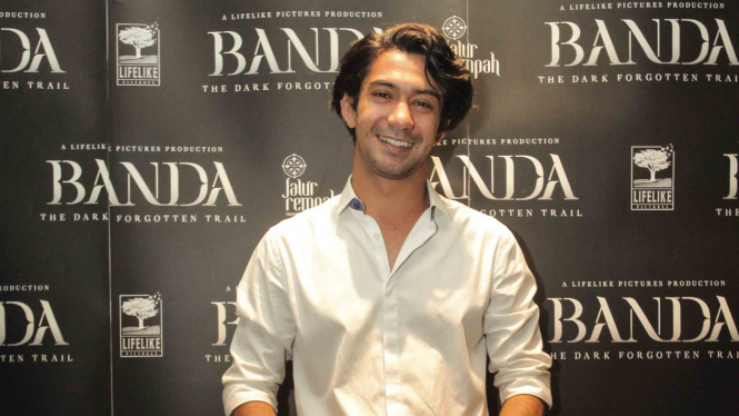 aktor reza rahadian