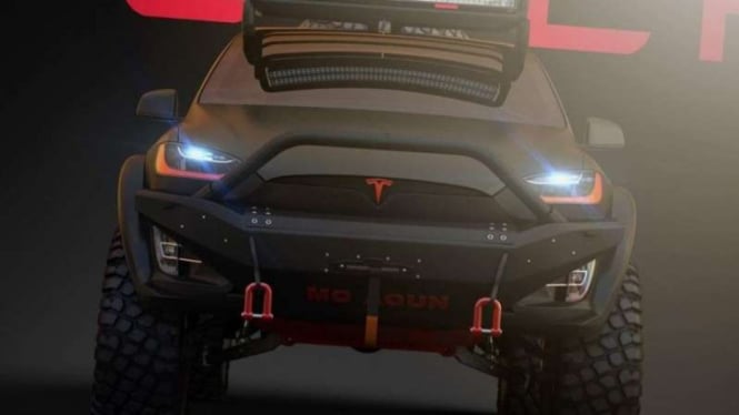Mobil listrik Tesla X disulap bergaya off road