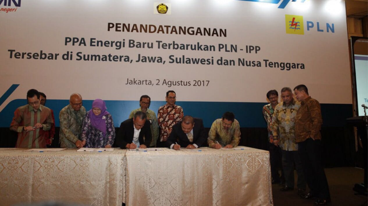 Foto PLN Tandatangani Perjanjian Jual Beli Energi Terbarukan