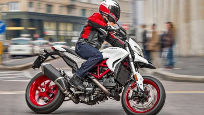 Ducati Hypermotard 939 edisi 2018.