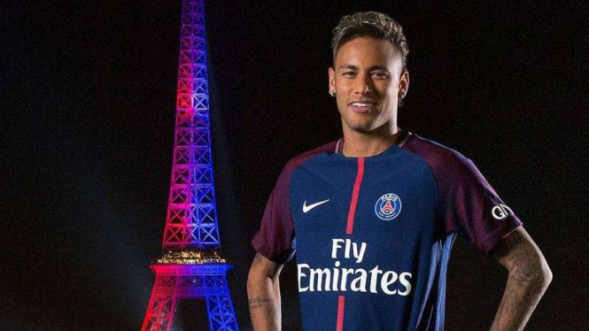 Penyerang baru Paris Saint-Germain, Neymar 