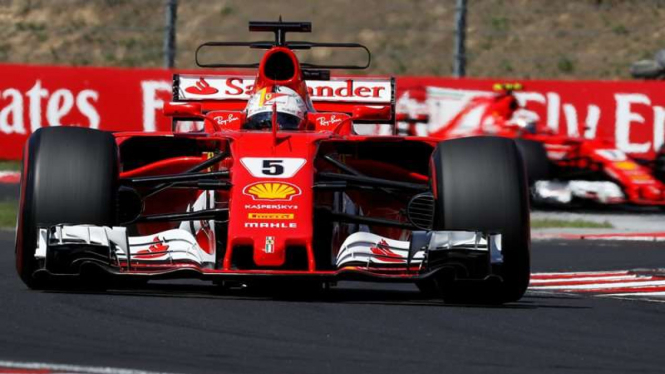 Pembalap Tim Ferrari, Sebastian Vettel. 
