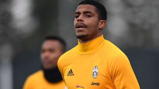 Mario Lemina saat masih membela Juventus