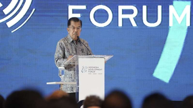 Wakil Presiden Jusuf Kalla membuka Indonesia Development Forum (IDF) 2018