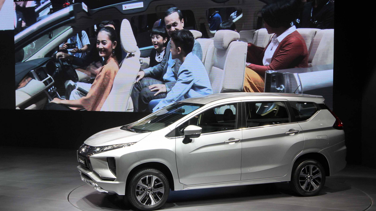 World Premiere Mitsubishi Xpander VIVA