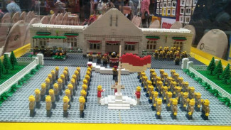 Manfaat Tersembunyi Main Lego untuk Anak