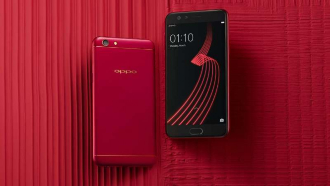 Oppo F3 FCB Limited Edition