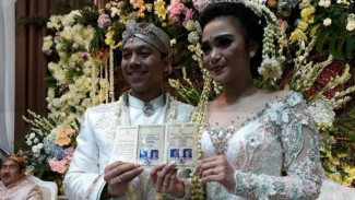 Sheza Idris-Surya Ibrahim Dijodohkan dan Pacaran LDR