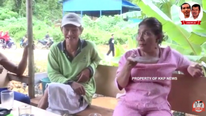 Menteri Susi ngobrol bareng tukang batu di Pulau Natuna