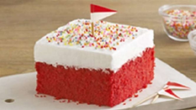 Kue merah putih