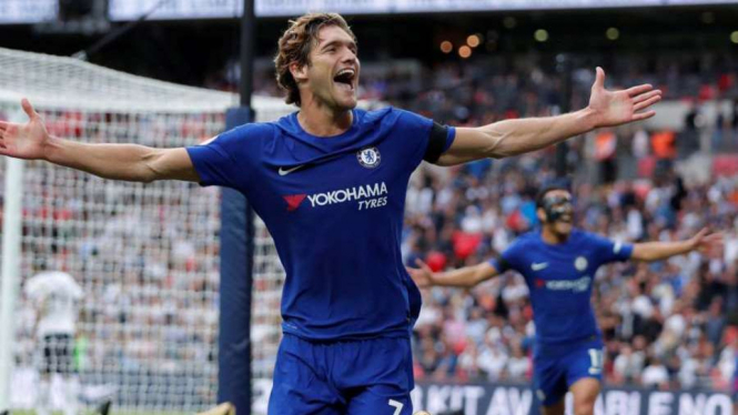 Selebrasi gol bek Chelsea, Marcos Alonso