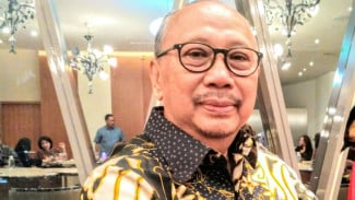 Ebiet G Ade Tak Percaya Raih Penghargaan Achmad Bakrie