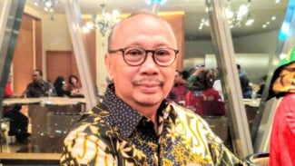 Ebiet G Ade Takjub Anak Muda Tahu Lagunya