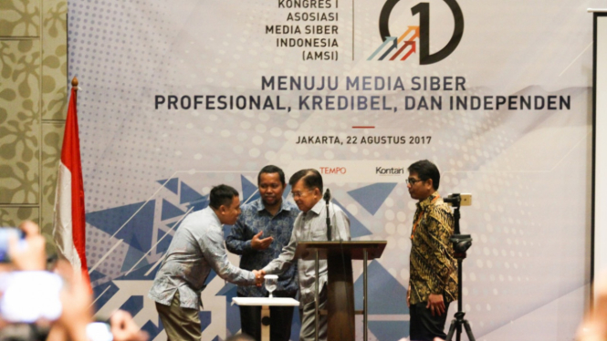 Wapres Buka Kongres Asosiasi Media Siber Indonesia