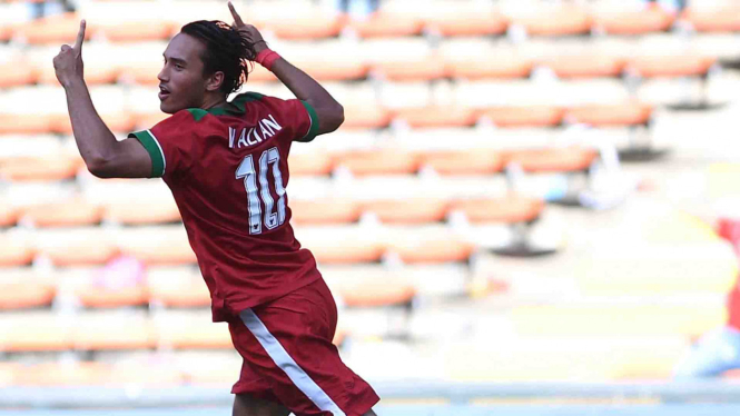 Bomber timnas Indonesia U-23, Ezra Walian