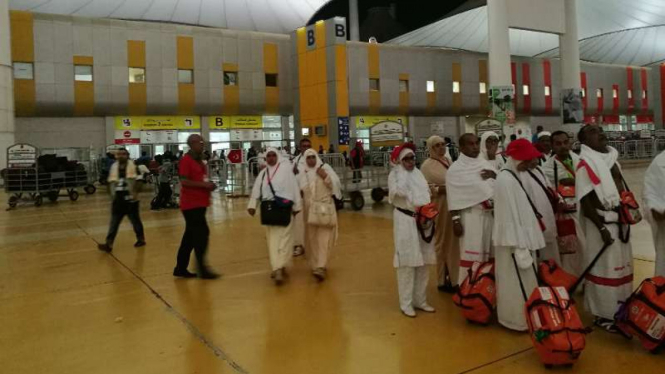 Jemaah haji Indonesia tiba di Arab Saudi, Minggu, 27 Agustus 2017.