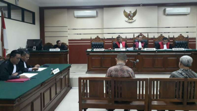 Sidang perkara dugaan suap Komisi B DPRD Jatim di Pengadilan Tindak Pidana Korupsi Surabaya, Jawa Timur, pada Senin, 28 Agustus 2017.