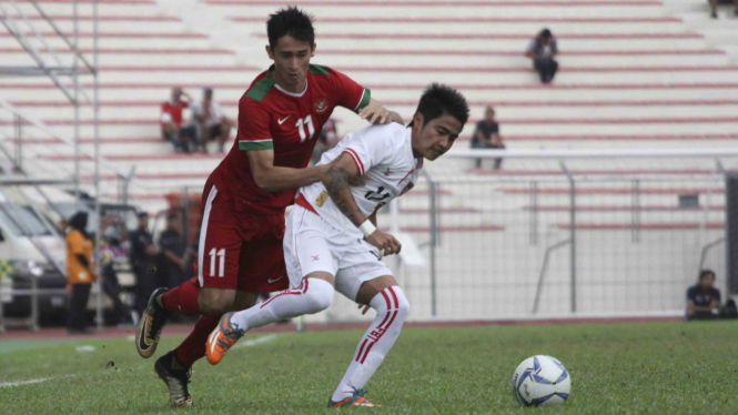 Pemain Timnas Indonesia, Gavin Kwan Adsit (kiri)