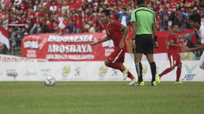 Timnas Indonesia U-22 melawan Myanmar di SEA Games 2017