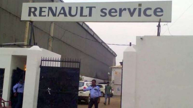 Bengkel Renault di India.