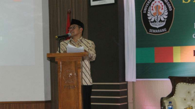 Ketua Umum Partai Kebangkitan Bangsa, Muhaimin Iskandar, saat menyampaikan kuliah umum di kampus Universitas Diponegoro Semarang pada Rabu, 30 Agustus 2017.