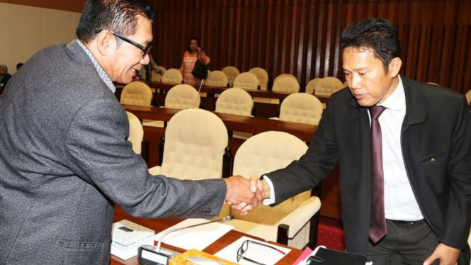 Direktur Penyidikan KPK Aris Budiman hadir ke dalam rapat pansus DPR.